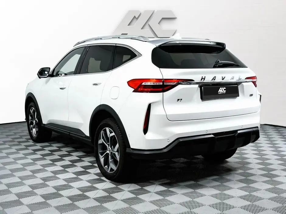 Haval F7