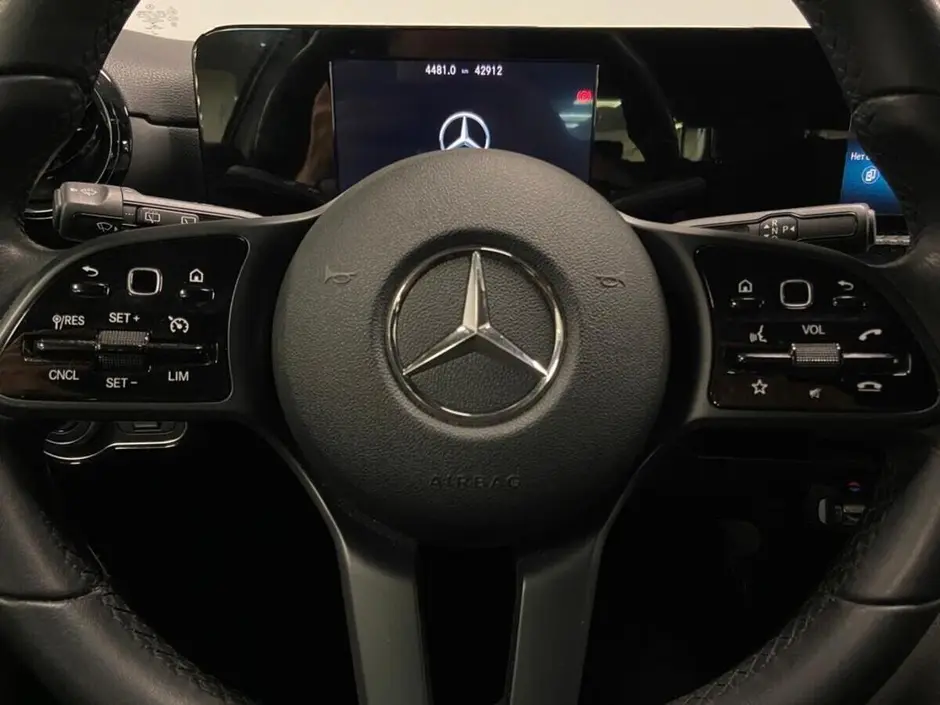 Mercedes-Benz A-Класс