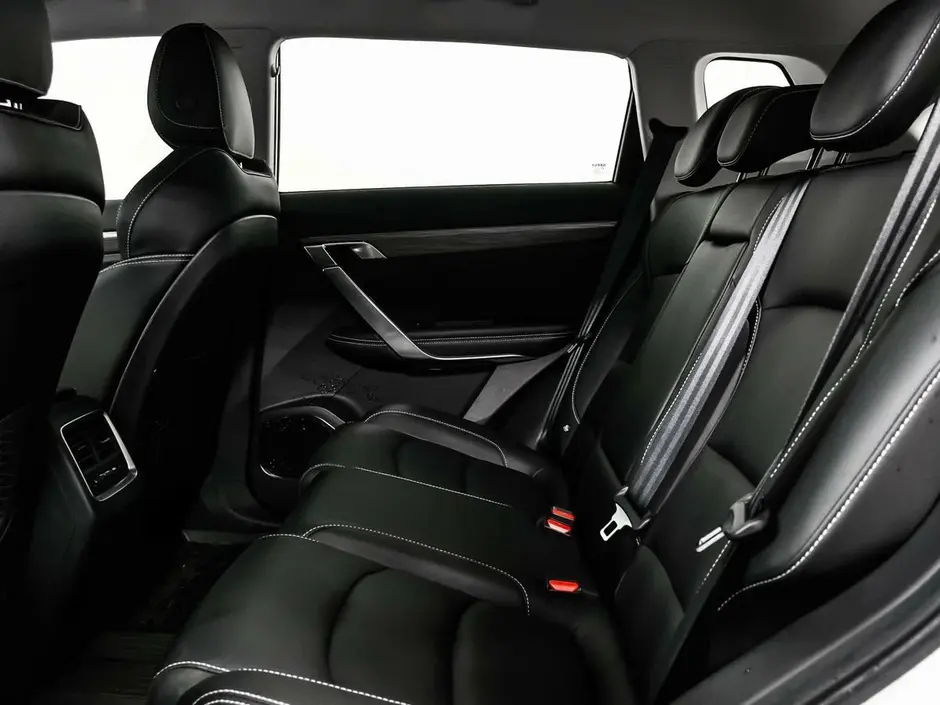 Geely Atlas Pro