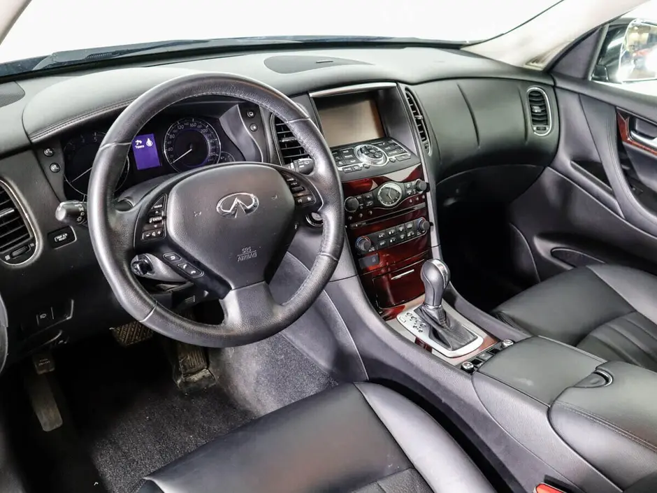 Infiniti QX50