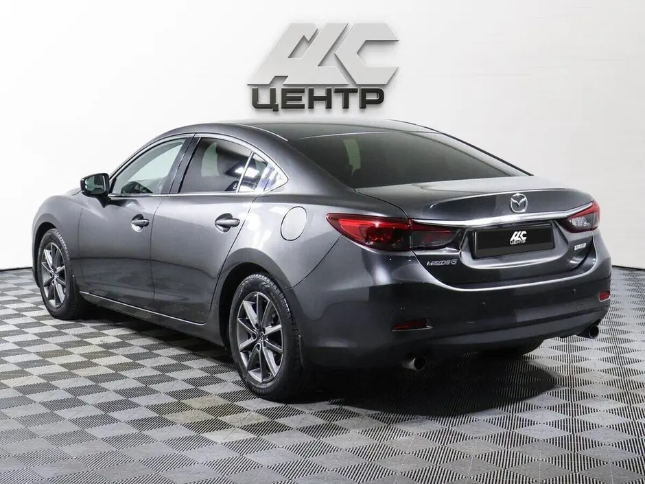 Mazda 6