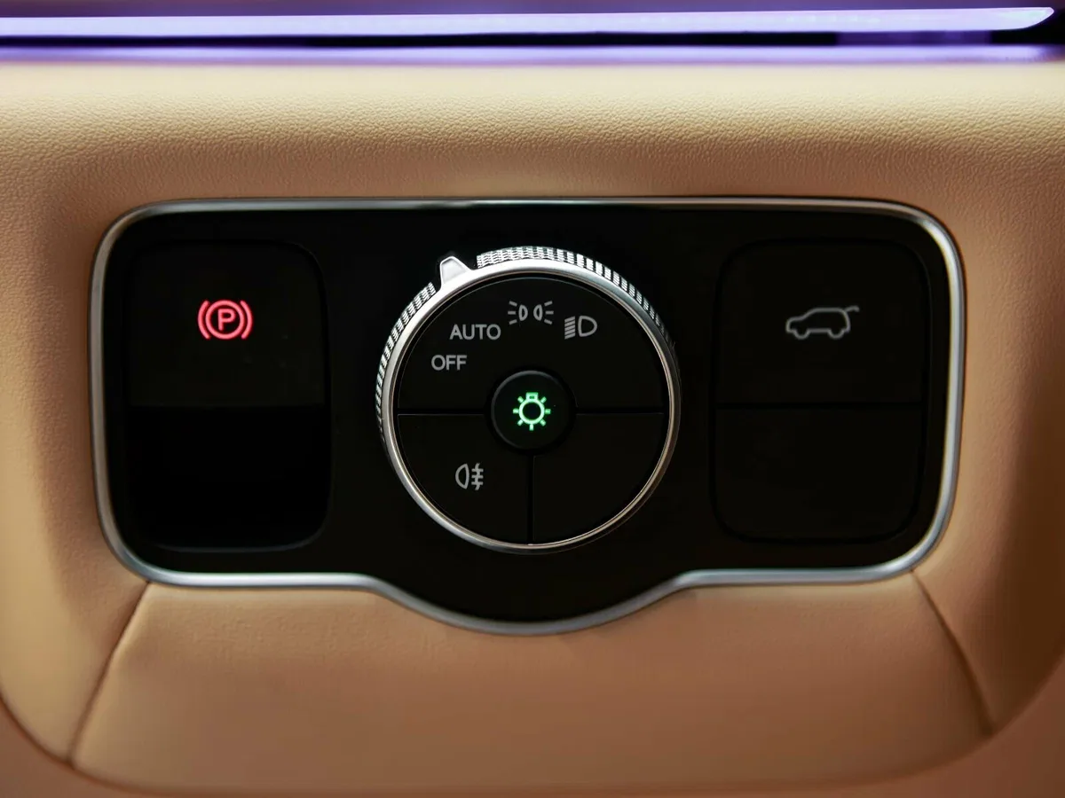 JAECOO J8