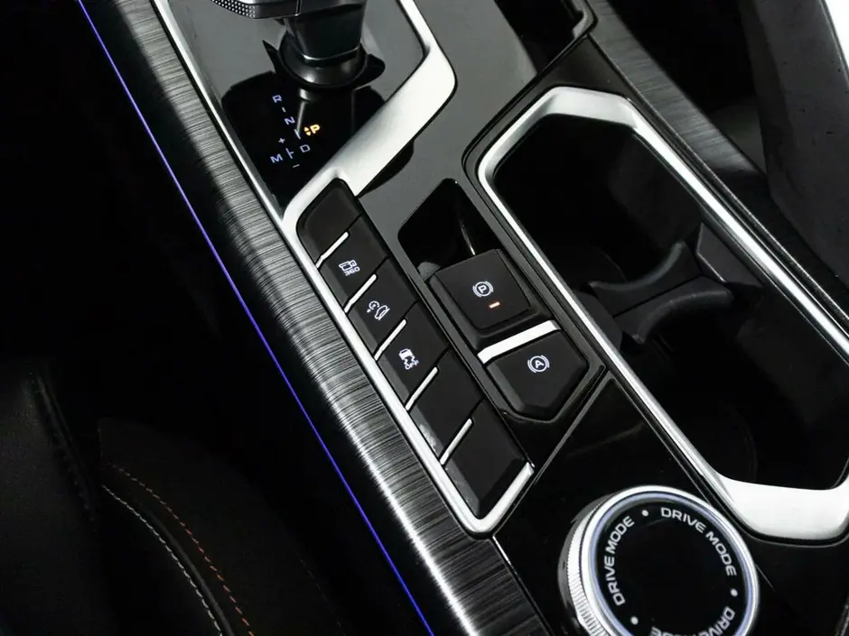 Geely Tugella