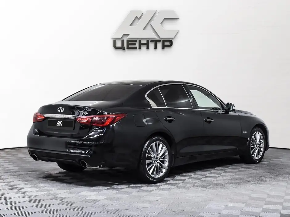 Infiniti Q50