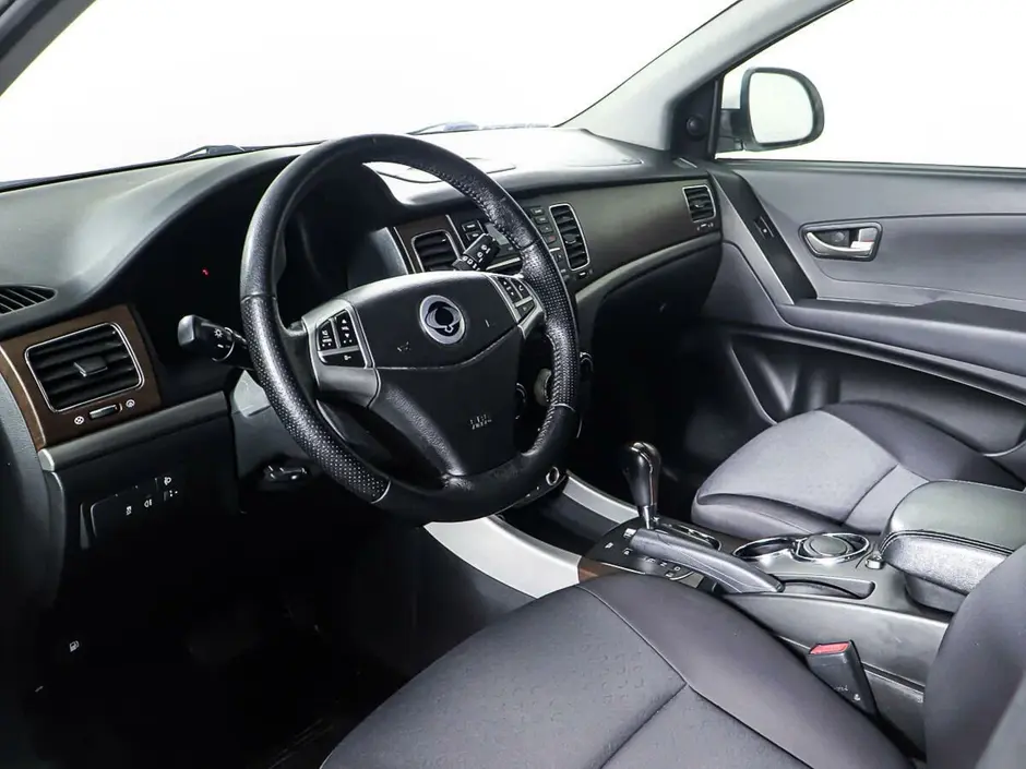 SsangYong Actyon