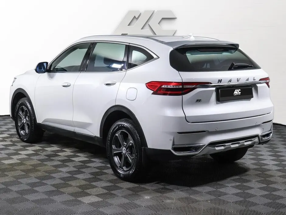 Haval F7