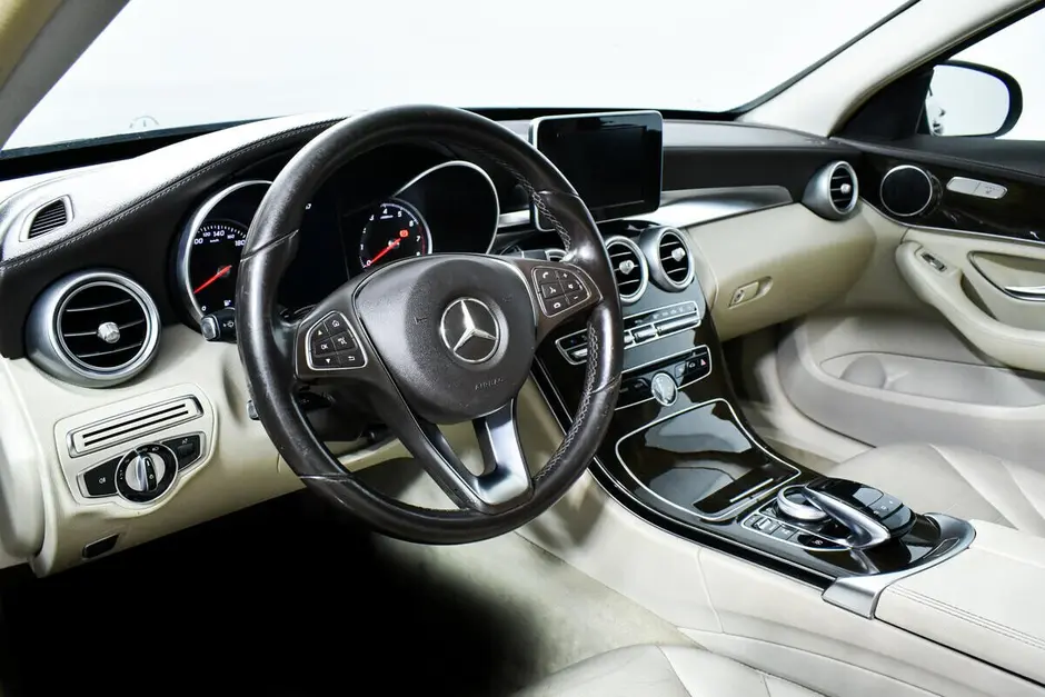 Mercedes-Benz C-Класс