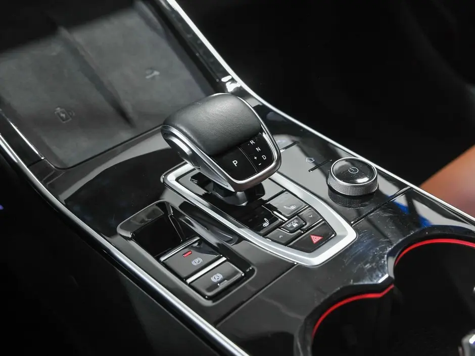 Omoda C5
