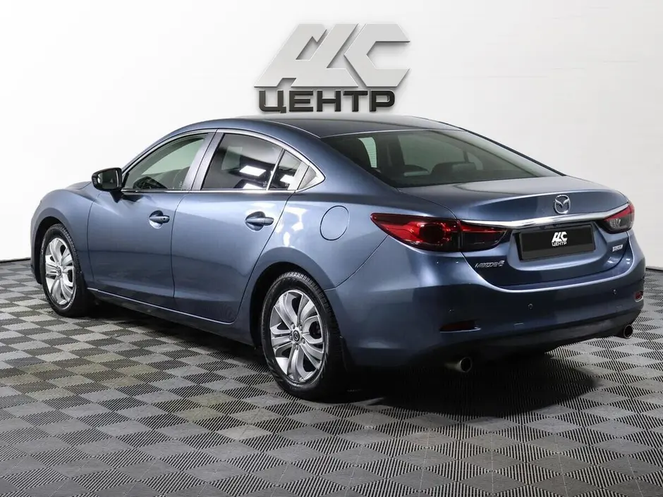 Mazda 6
