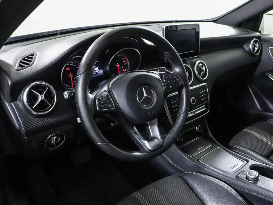 Mercedes-Benz A-Класс