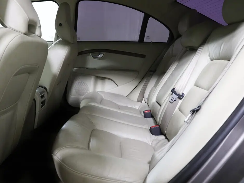 Volvo S80