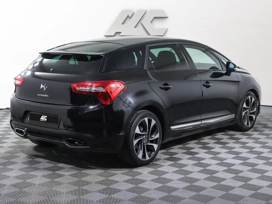 Citroen DS5