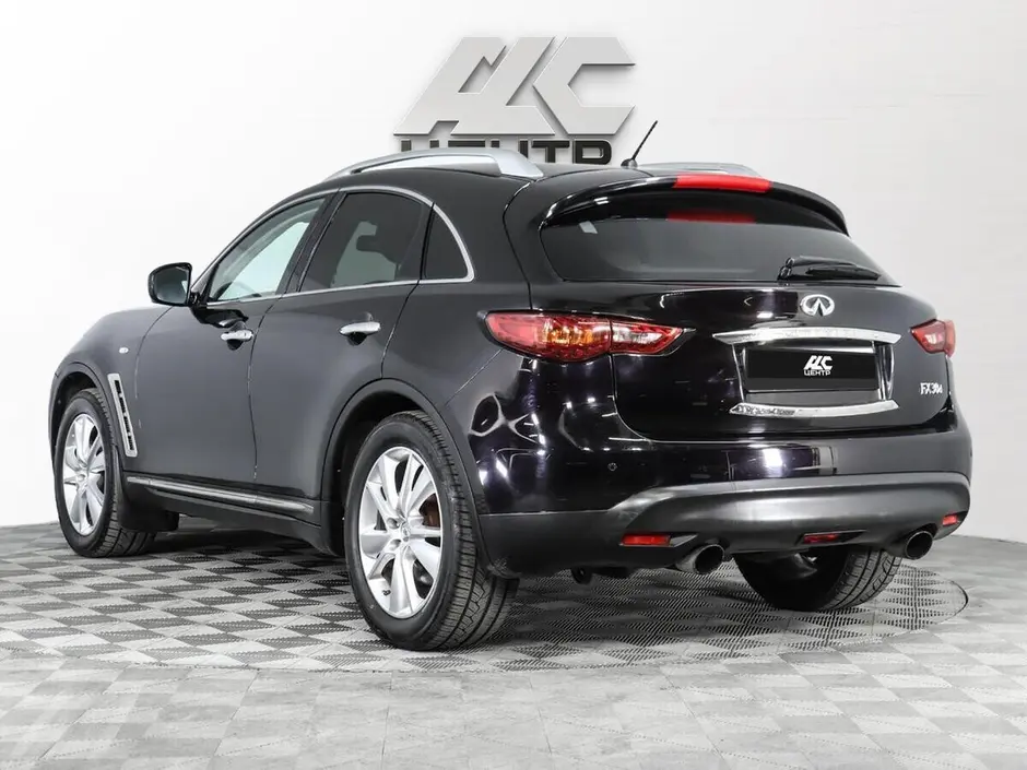 Infiniti FX