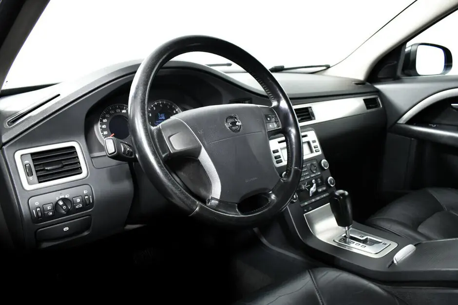 Volvo S80