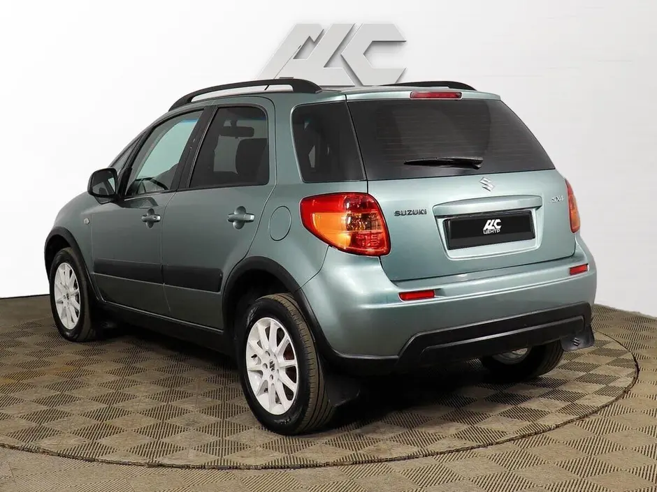 Suzuki SX4