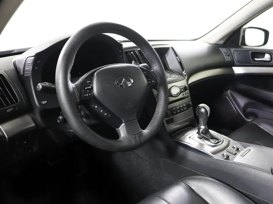 Infiniti G