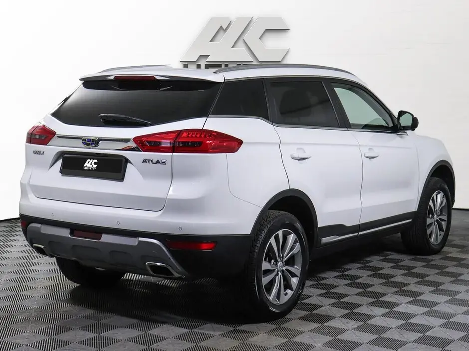 Geely Atlas