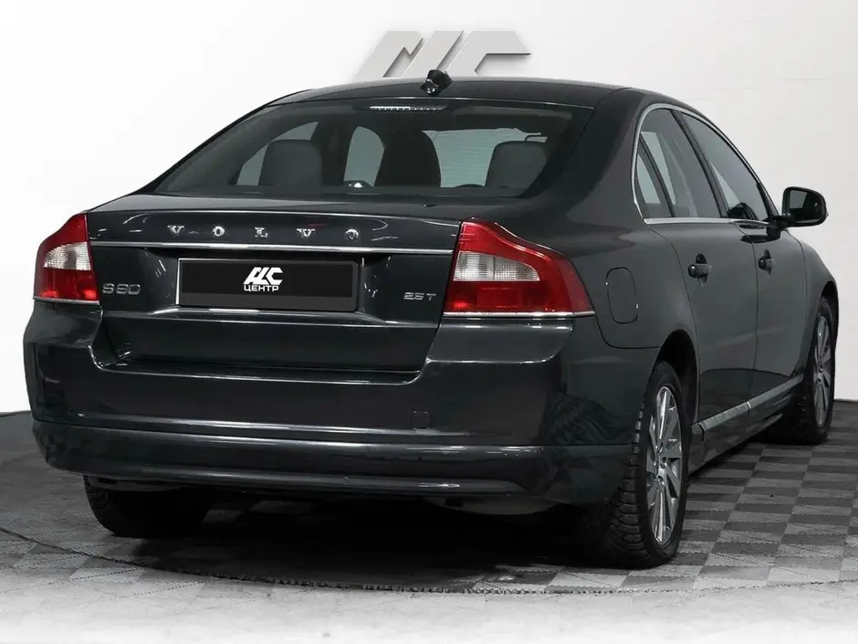 Volvo S80
