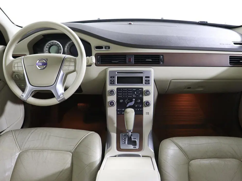 Volvo S80