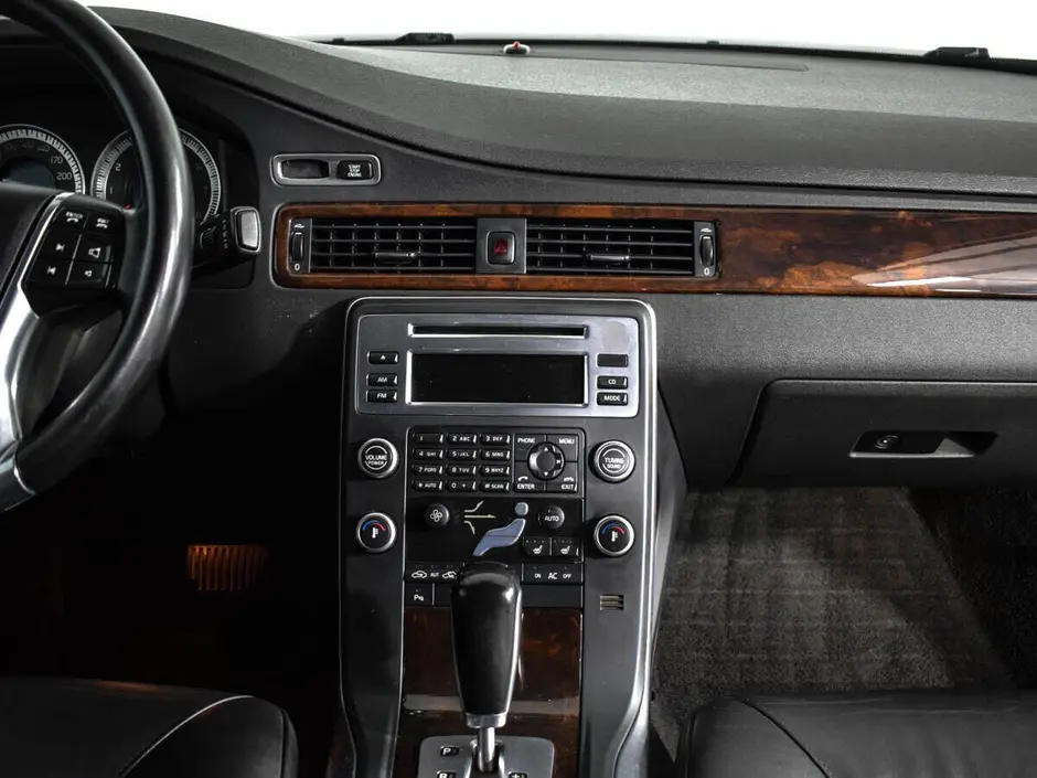 Volvo S80