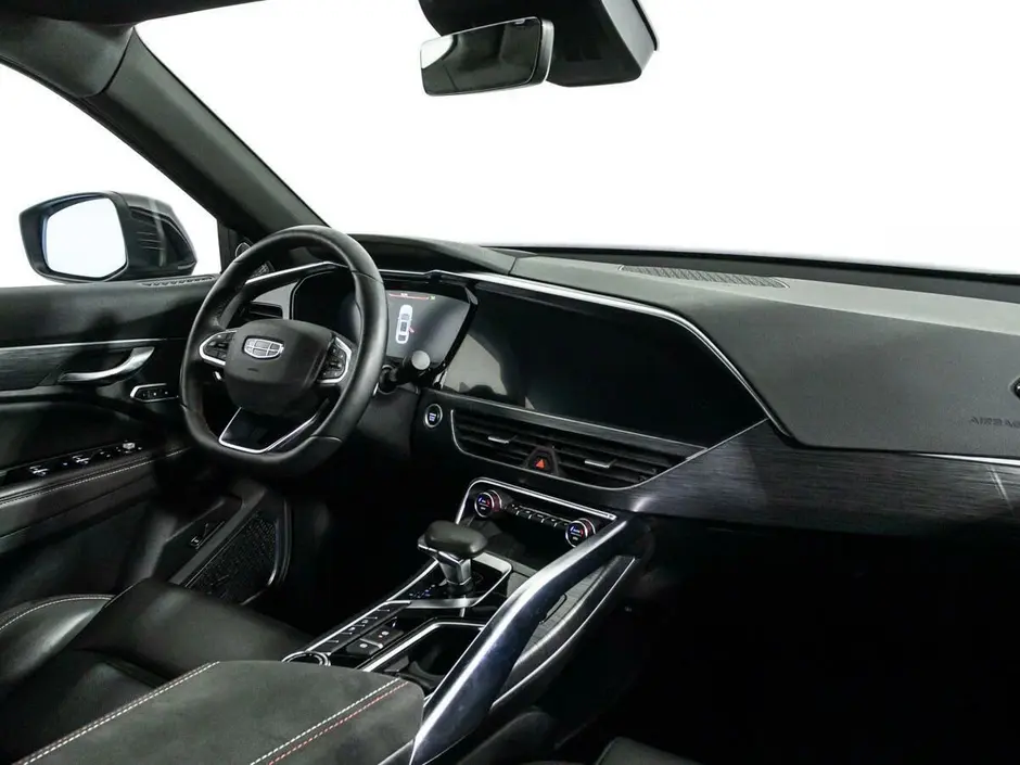 Geely Tugella
