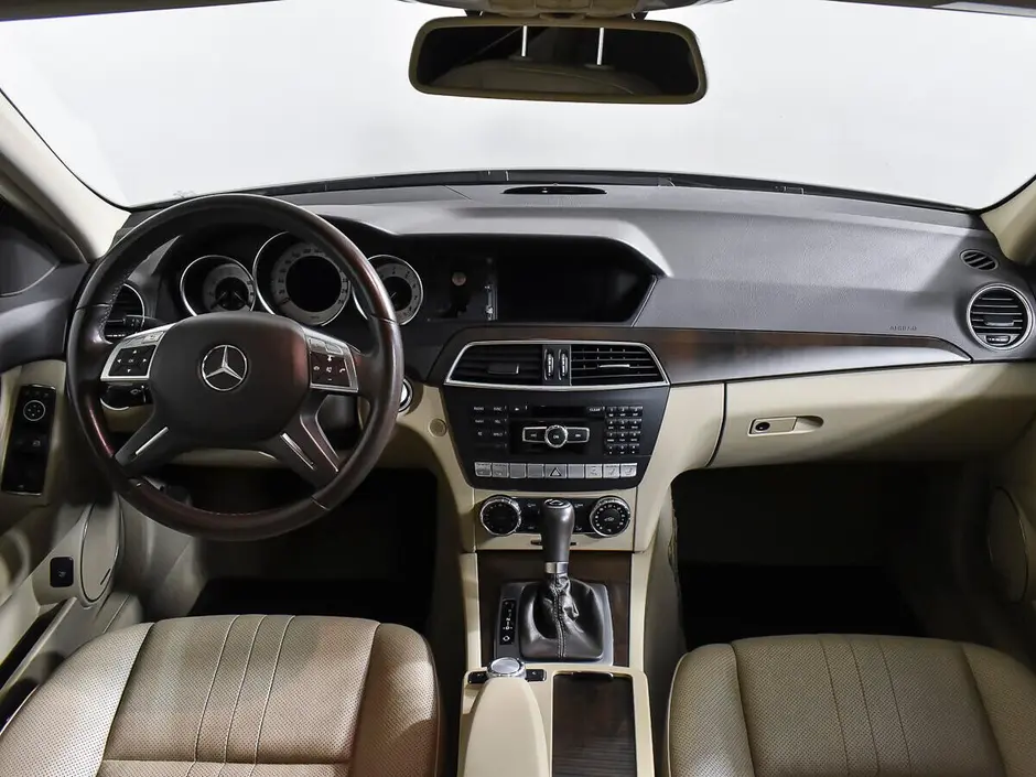 Mercedes-Benz C-Класс
