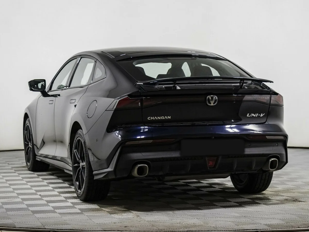 Changan UNI-V