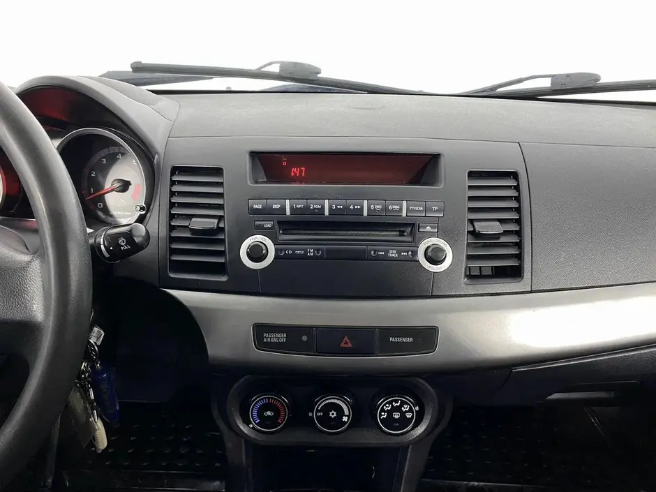 Mitsubishi Lancer