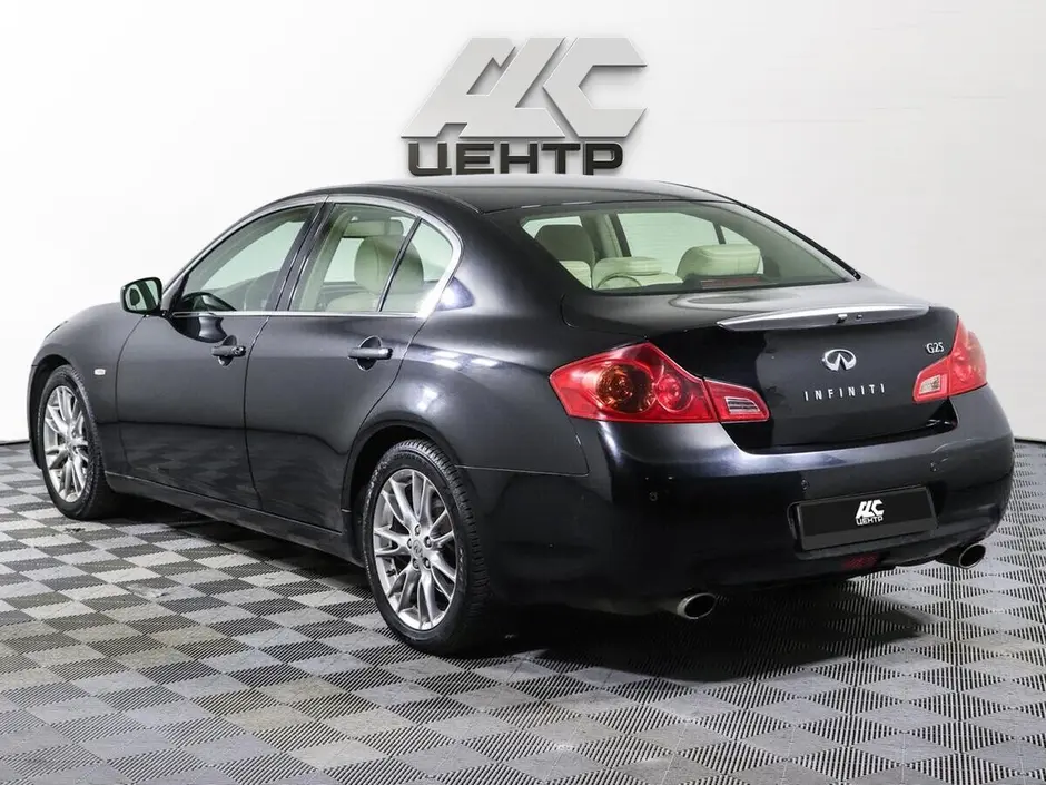 Infiniti G