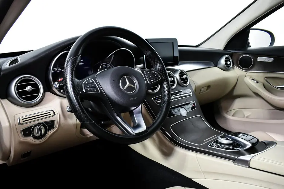 Mercedes-Benz C-Класс