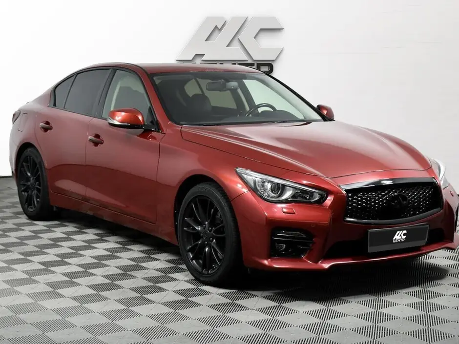 Infiniti Q50