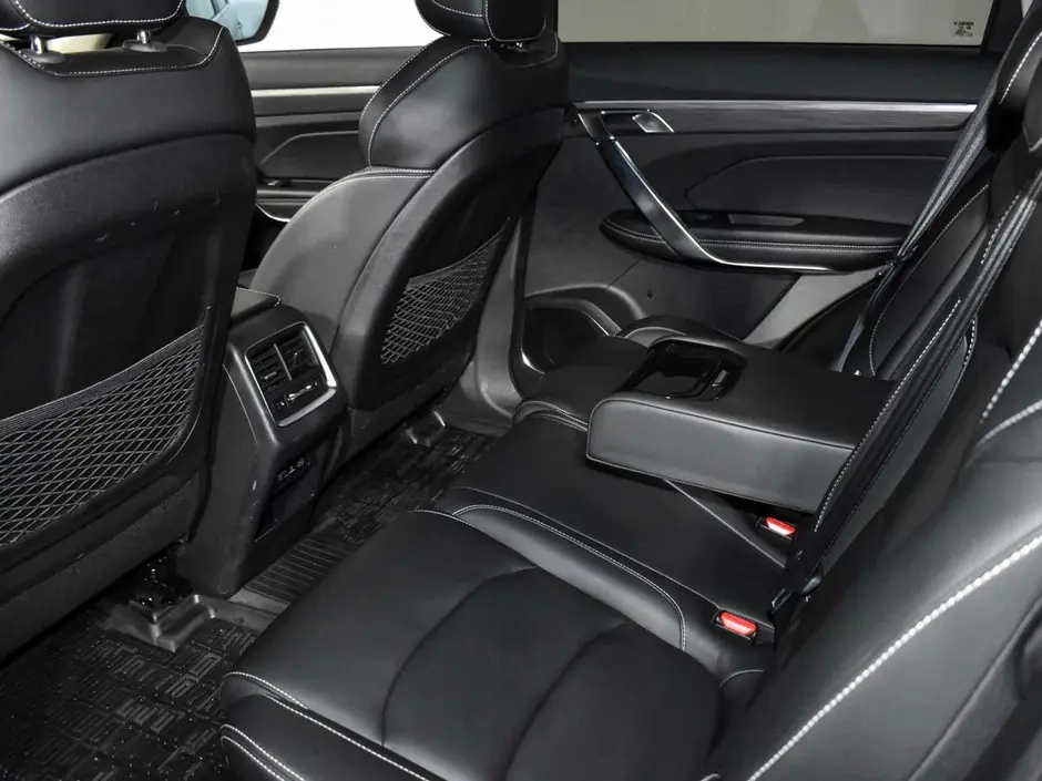 Geely Atlas Pro