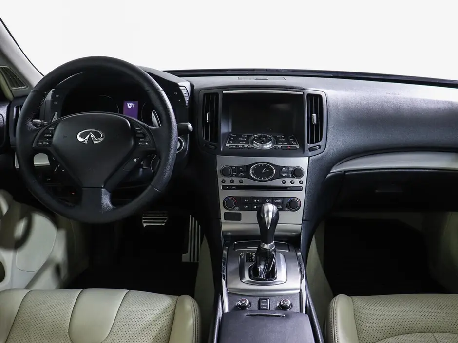 Infiniti G