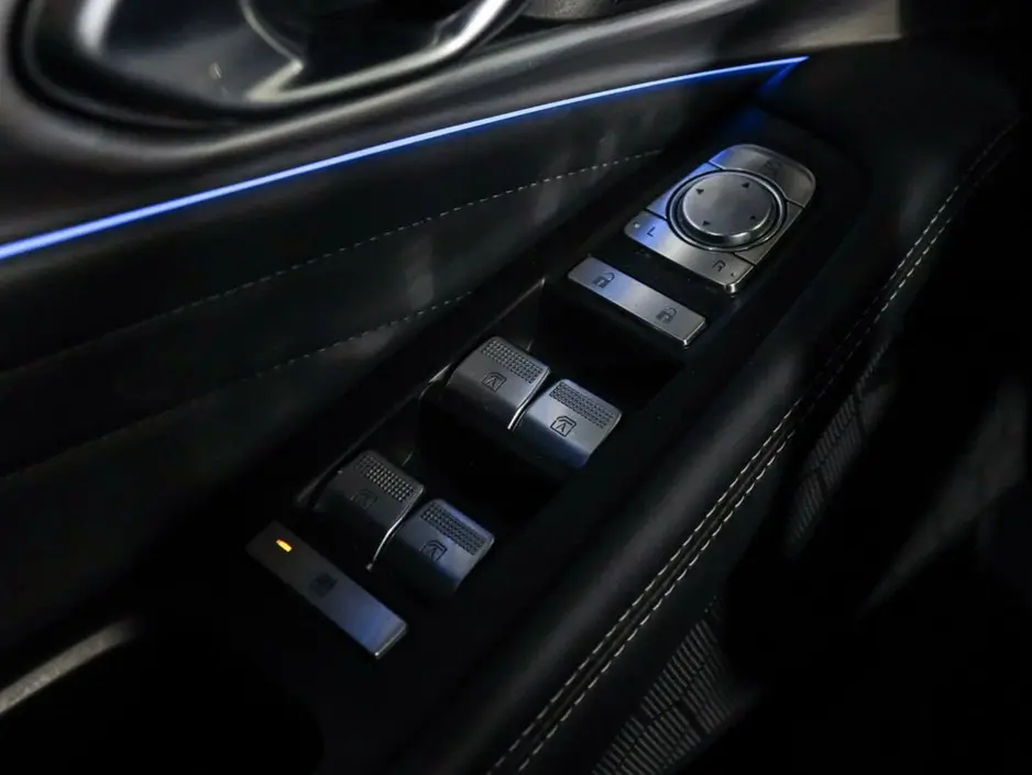 GAC GS8
