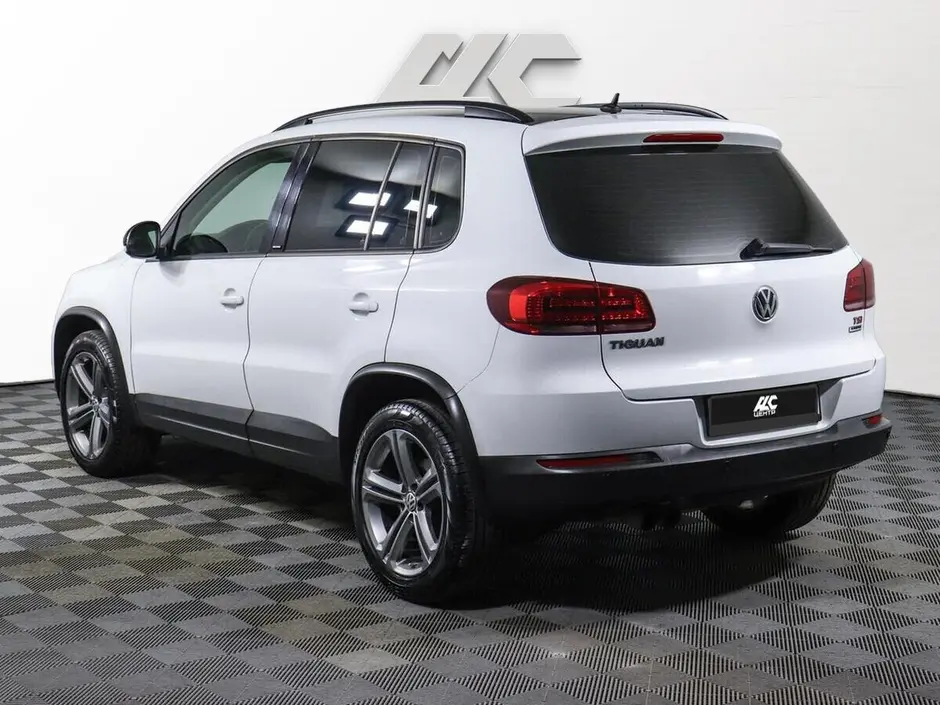 Volkswagen Tiguan