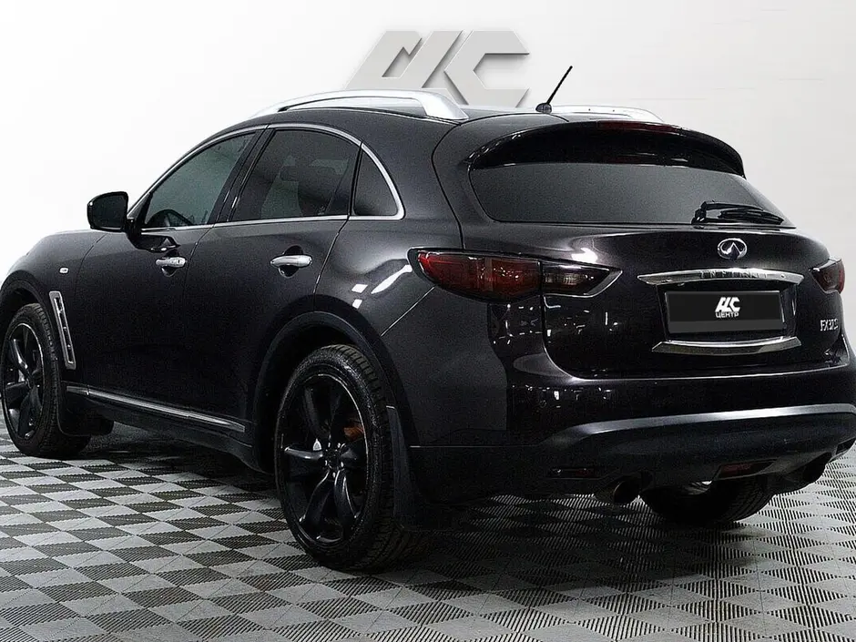 Infiniti FX