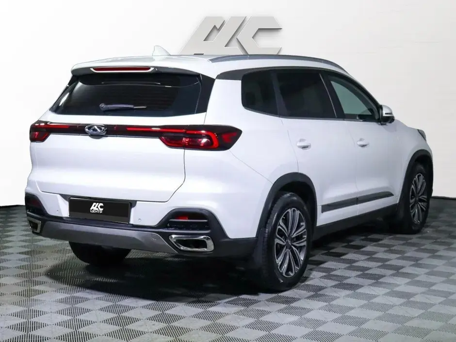 Chery Tiggo 8