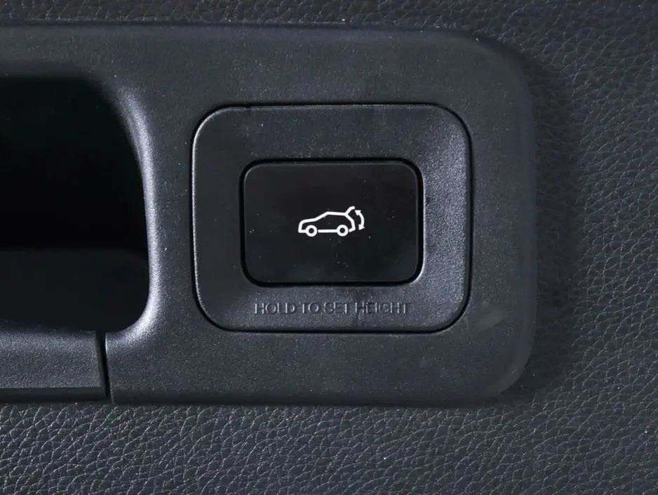 GAC GS8