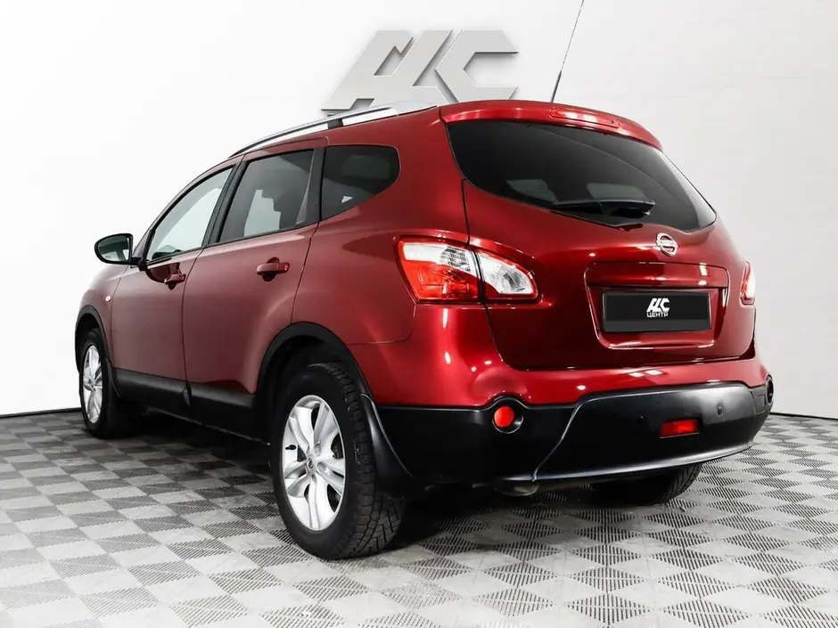 Nissan Qashqai+2
