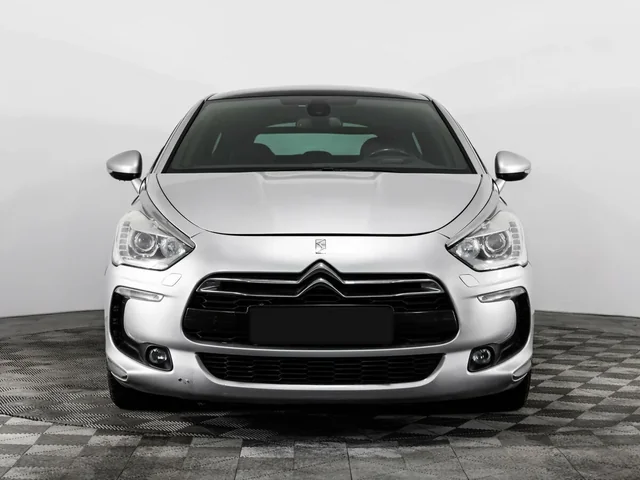 Citroen DS5